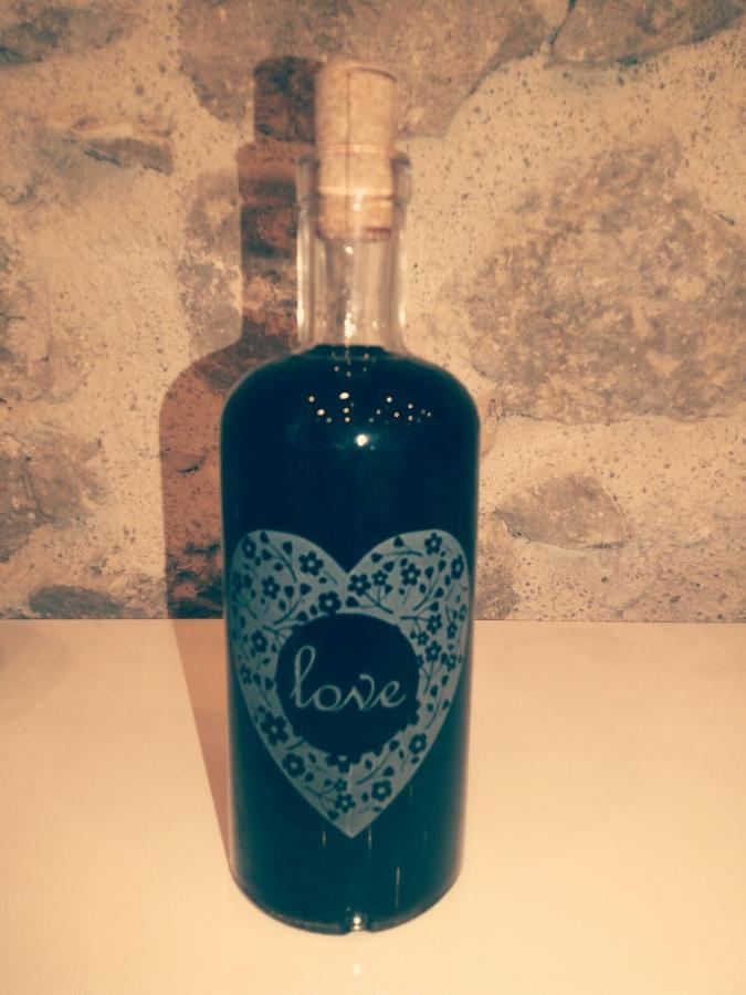 Maison De L'Amour Apartment Chardonnay Assignan Kültér fotó